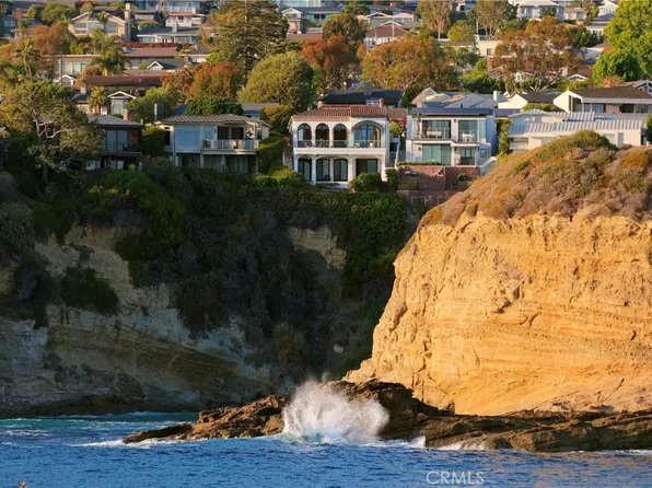 10 S La Senda Dr, Laguna Beach, CA 92651