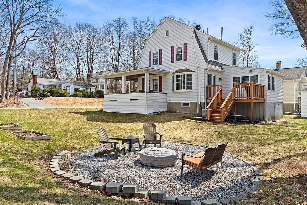 104 Pleasant St, Ayer, MA 01432 Zillow