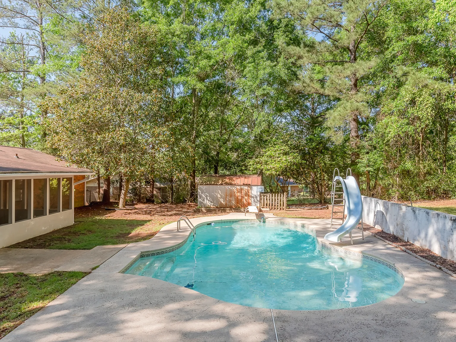 3 bed, 1232 sqft, $1,600 — Photo 3