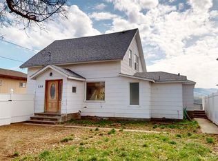 538 E Dewberry Ave, Omak, WA 98841