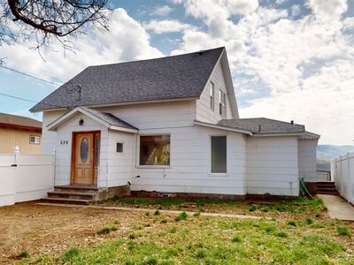 538 Dewberry Avenue E, Omak, WA, 98841