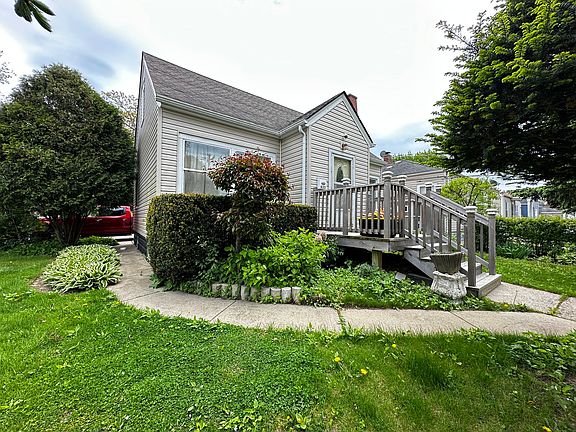 5th image of 633 S Elmwood Ave