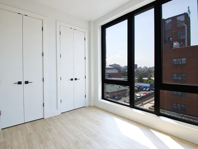 11 Herkimer St #4D — Photo 7