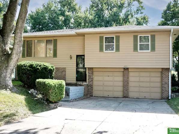 4829 N 114th St, Omaha, NE 68164