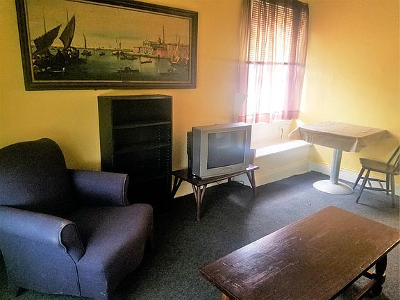 2nd image of 2344 Prospect Ave E APT 301