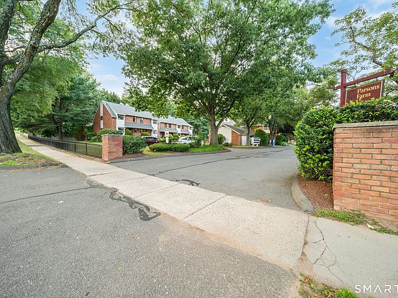 2nd image of 5 Danforth Lane #5
