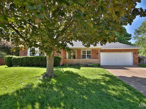 6 Dunlap Sound, Edwardsville, IL 62025