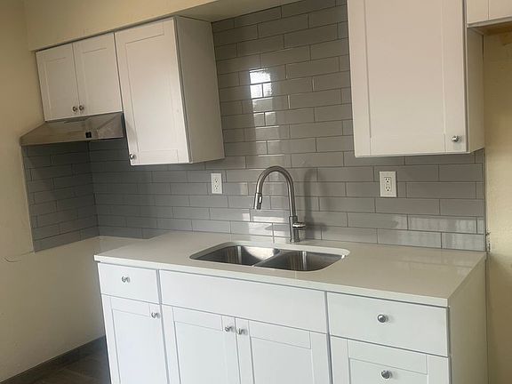 2nd image of 838 E 34th St #2