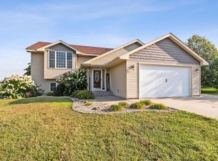 11910 9th St NE, Hanover, MN 55341