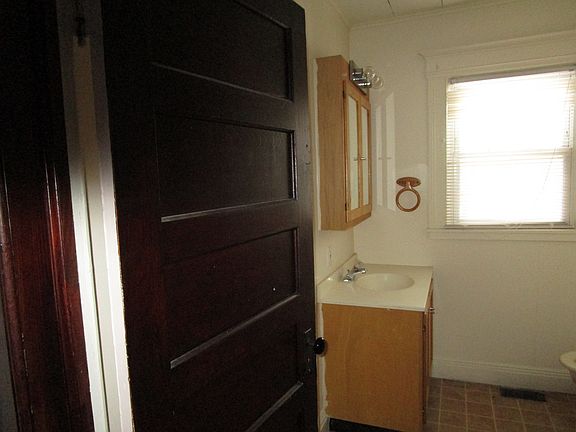 5th image of 114-116 Park Pl