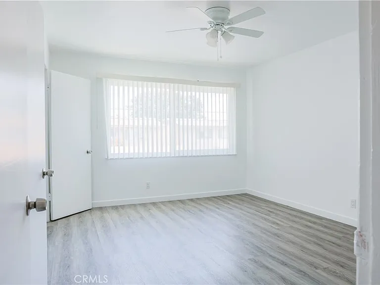 2709 S Baker St #C — Photo 24