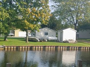 711 Pitcher Rd, Sebewaing, MI 48759