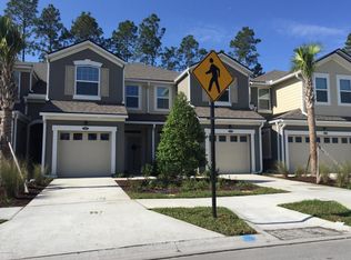 215 Richmond Dr, Saint Johns, FL 32259