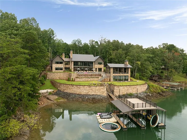 725 Rocky Point Dr — Photo 149