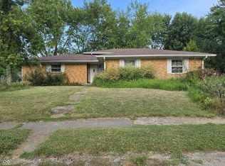 6811 Cordova Dr, Indianapolis, IN 46221