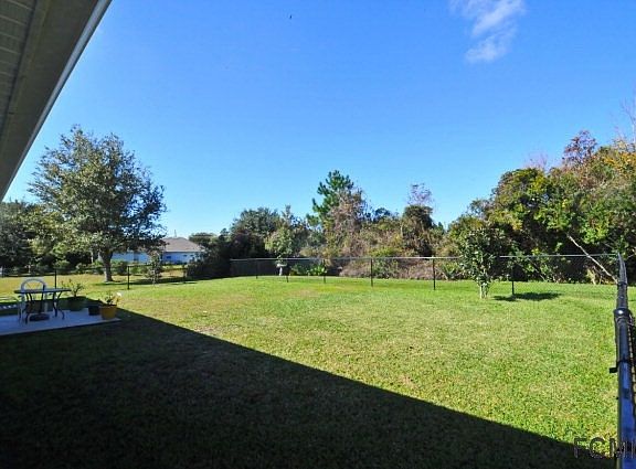 3rd image of 72 Biscayne Dr