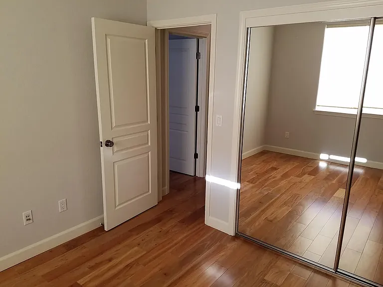 4535 Laird Cir — Photo 23