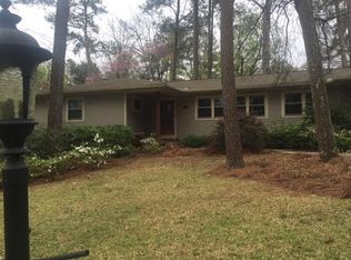 1765 Hillview Dr, Jackson, MS 39211