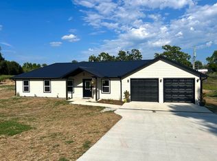 914 Posey St, Ava, MO 65608