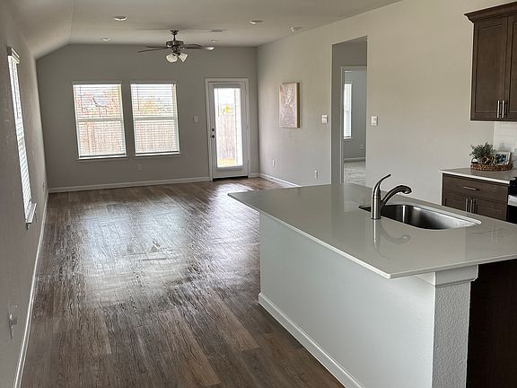 5th image of 953 Coffee Mill Ln