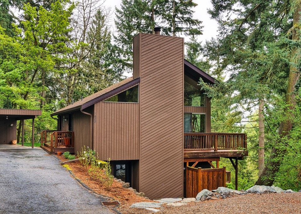 1st image of 7622 171st Avenue Ct E