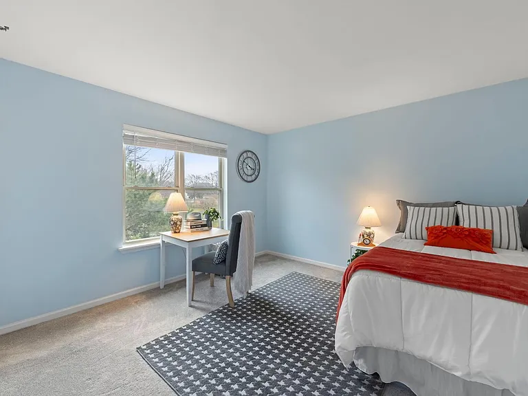 208 Glengarry Dr #302 — Photo 11