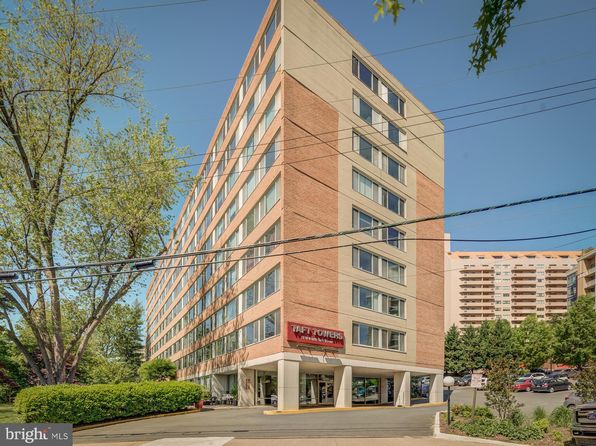 1210 N Taft St APT 609