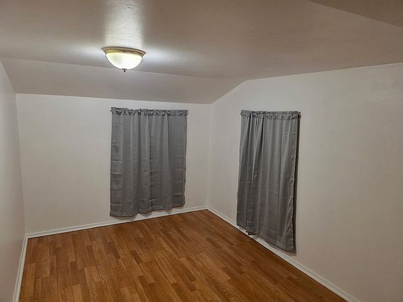 3rd image of 142 N 6th Ave #B