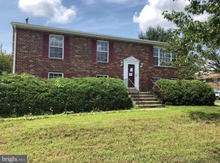 12200 Birchview Dr, Clinton, MD