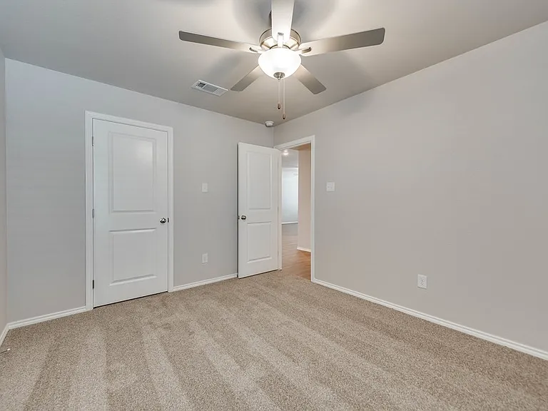 8207 E County Road 111 — Photo 16