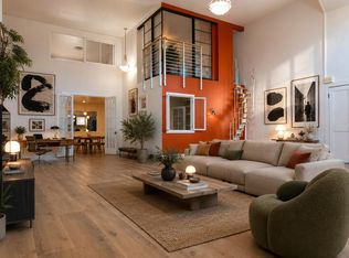 698 56th St #1, Oakland, CA 94609
