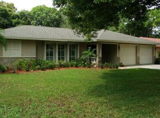 7470 Pine Valley Ln, Seminole, FL 33776