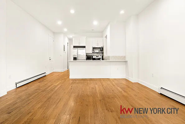 Rented by Keller Williams NYC | media 19