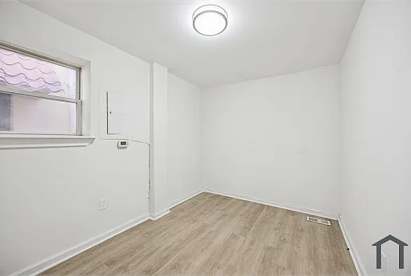 515 W Girard Ave #1R — Photo 8