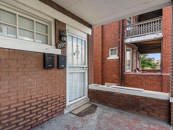 3rd image of 1597 W Grand Blvd #A