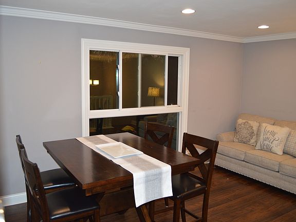 4th image of 611 Deerfield Dr