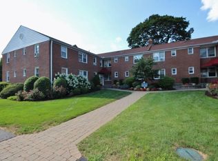 6 Bryant Cres APT 2G, White Plains, NY