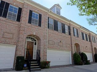 6853 Staffordshire St, Houston, TX 77030