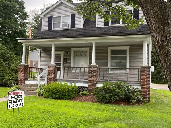 54 Lincoln St #A, Essex Junction, VT 05452