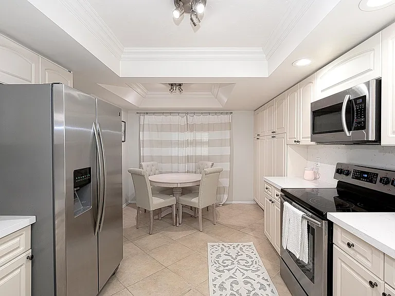 210 Sugar Pine Ln #210 — Photo 10