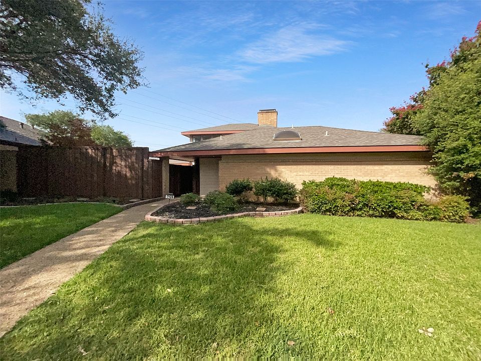 1st image of 7126 Manor Oaks Dr