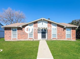 713 Arbor Downs Dr, Plano, TX 75023