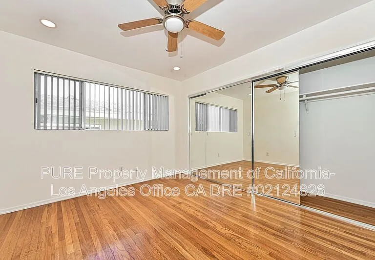 1527 Harvard St #7 — Photo 6