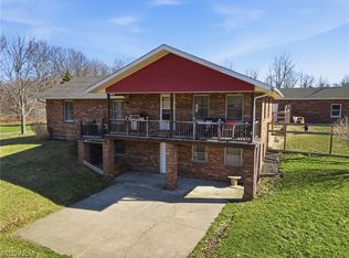 2932 Sexton Rd, Geneva, OH 44041