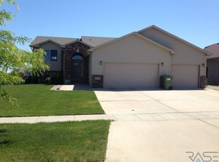 705 Partridge Cir, Tea, SD 57064