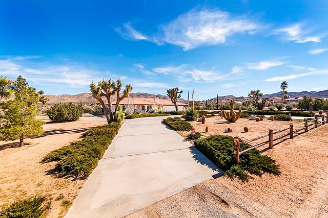 1st image of 9177 Hermosa Ave