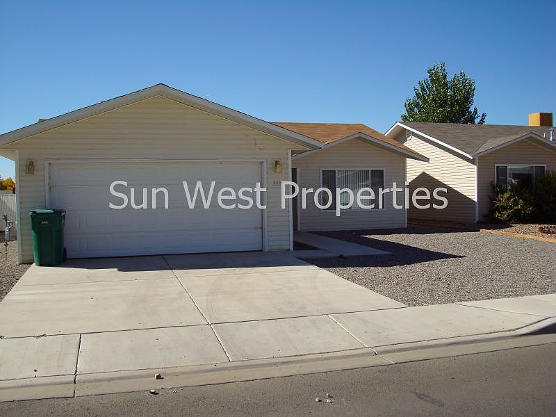 1st image of 333 Valle Vis