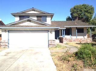 2120 N Berkeley Ave, Turlock, CA 95382