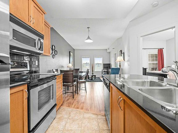 3rd image of 3412 Lake Fraser Dr SE Unit 3412