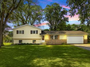 208 Church Dr, La Crosse, WI 54603